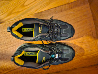 Stanley Safety shoes, size 10, Good as New