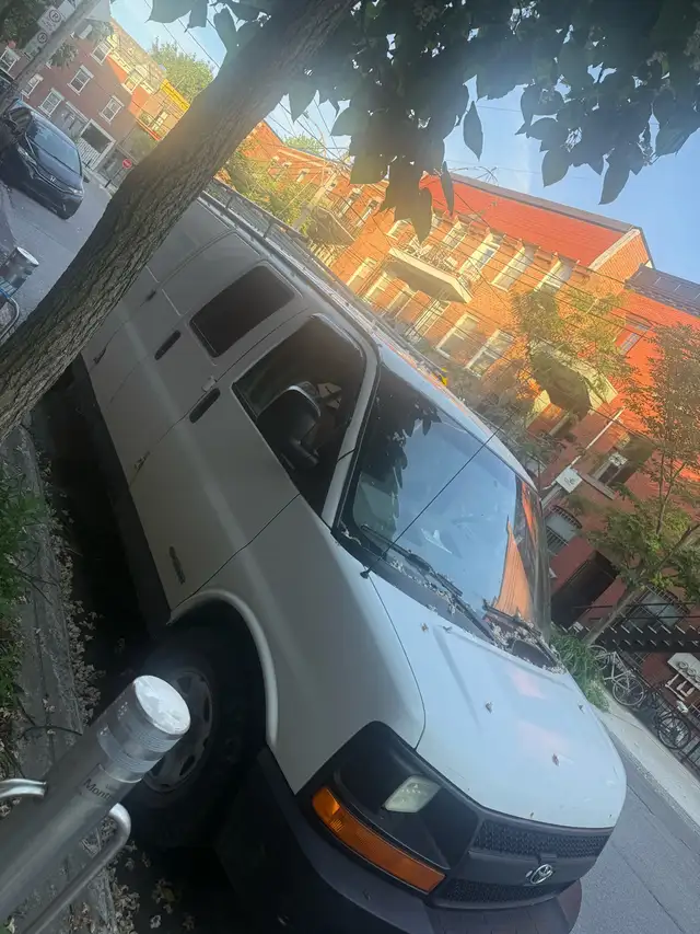 2500$ must go this weekend.494059756329390085