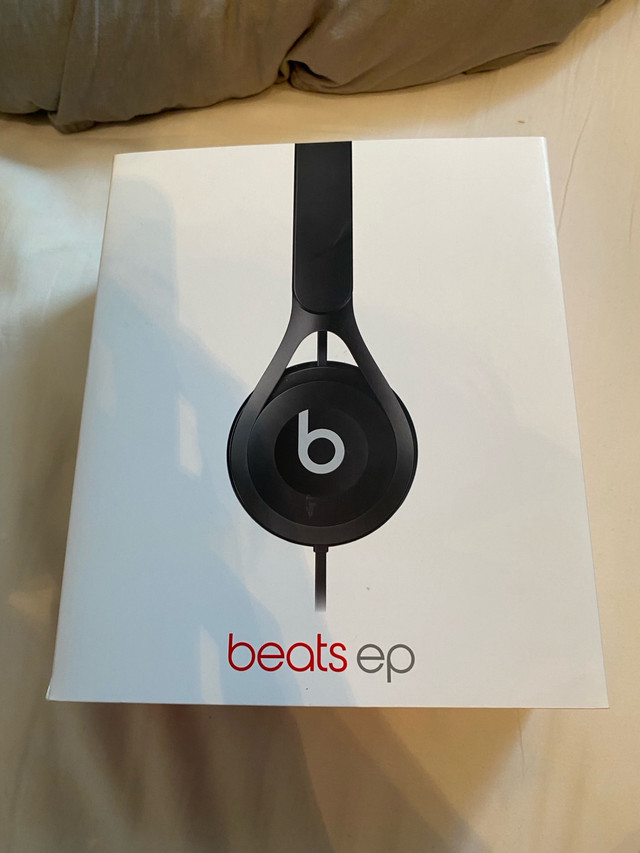Beats ep  in Headphones in Markham / York Region