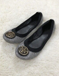 Authentic Tory Burch Flats leather 