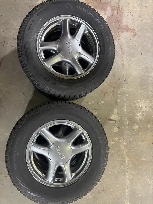 4 Pneus d’hiver Toyo 245-65R17 in Tires & Rims in Longueuil / South Shore - Image 7