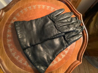 Vintage Holt Renfrew Black Leather & Cashmere Ladies Gloves