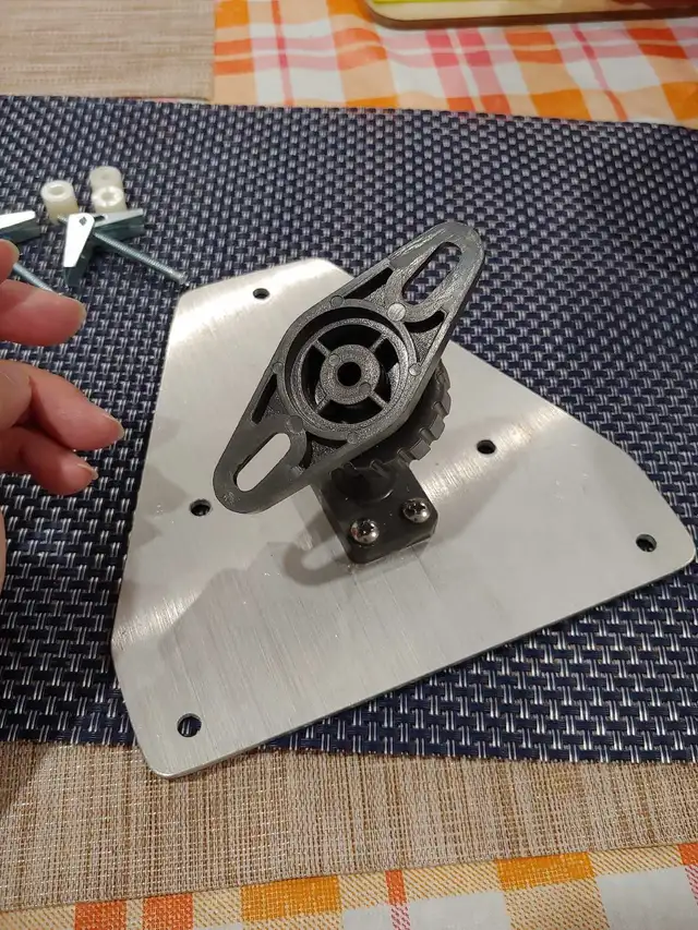 Ceiling Mount for projector436100351373486080