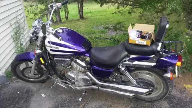 1996 Magna VF750c for sale in Street, Cruisers & Choppers in Trenton - Image 4