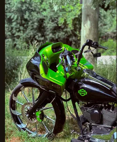 Turn key Harley road glide 26 inch big wheel bagger stretched bags and fender 2:1 side exit wyatgatl...