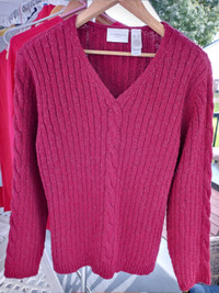 Ladies V-Neck Sweater – NEW – L – Liz Claiborne