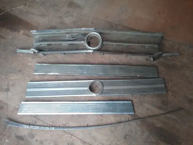 1964 Buick Wildcat parts in Auto Body Parts in Cranbrook - Image 2