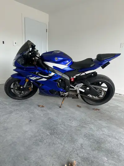 31k kms Fresh MVI New OEM clutch Clean title with papers New air filter and spark plugs last year No...