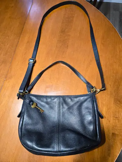 Black, "Fossil" Purse, View more