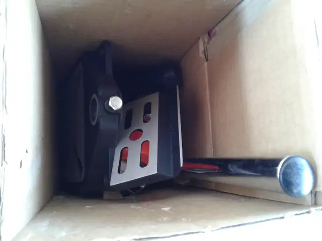 NEW BLACK AND DECKER DRILL PRESS in Power Tools in Kawartha Lakes - Image 4