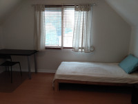 AVAILABLE NOW - FURNISHED ROOM - SHORT TERM OR LONG TERM