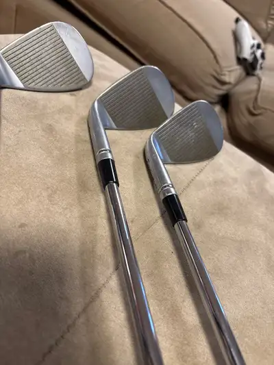 Taylormade milled Grind 3 wedges RH, View more