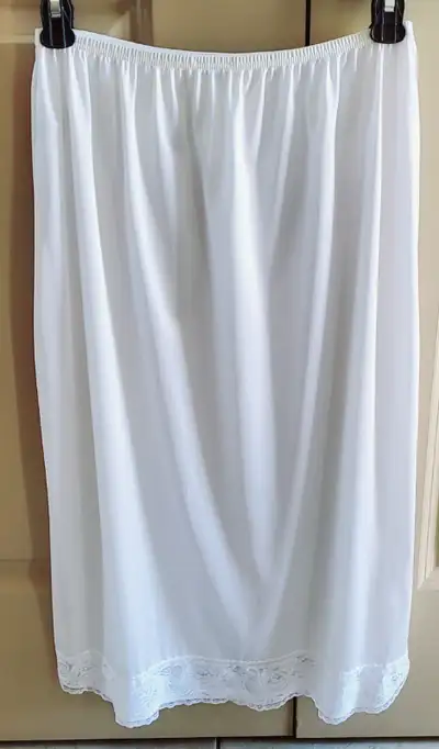 WHITE "VANITY FAIR" DOUBLE SLIT HALF SLIP, View more
