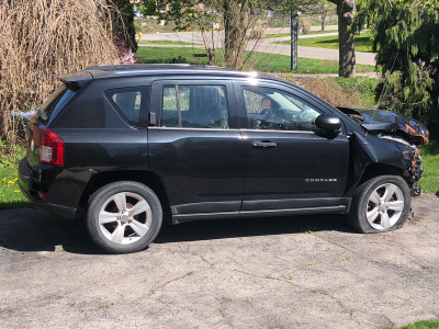 2012 Jeep Compass for Salvage