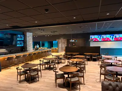 Hiring Restaurant Staff for Townline Golf & Sports Lounge, View more