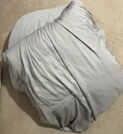 Good Condition Hush All Season Reversible Duvet with Duvet Cover, View more