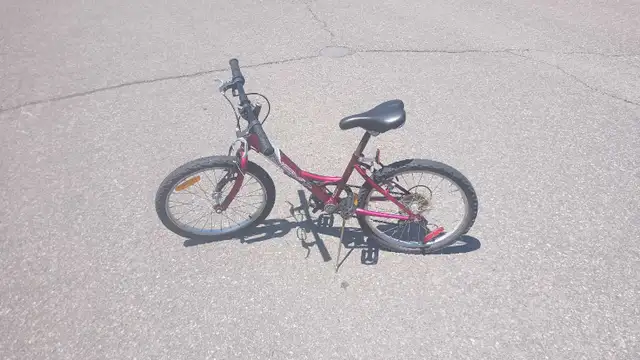 Next Rave 20 inch Bicycle in Kids in Longueuil / South Shore - Image 3