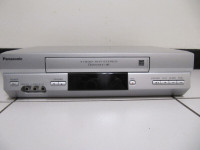 Panasonic PV-V4535S-K 4Head HI-FI Stereo VHS Like New Circa 2005