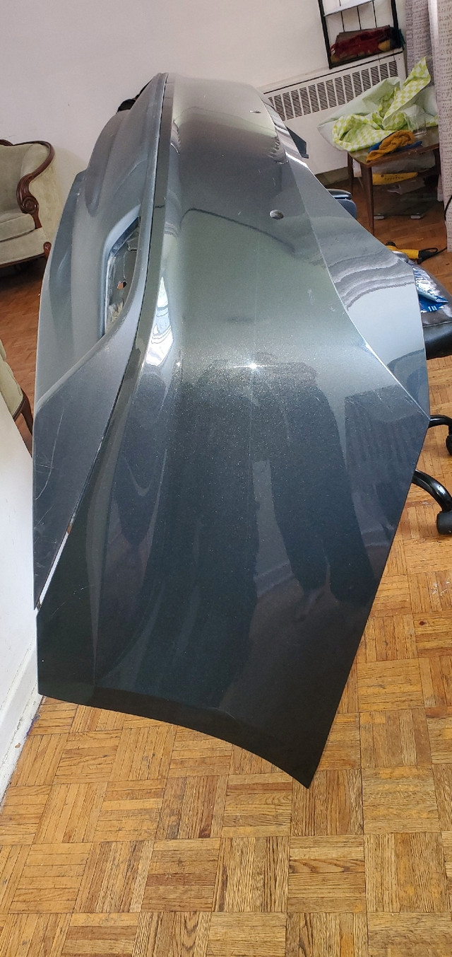 Chevi malibu 2016 model rear bumper cover gray color original  in Garage Sales in City of Toronto - Image 4