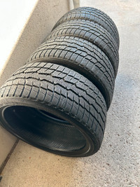 255/35-19 Toyo Winter tires