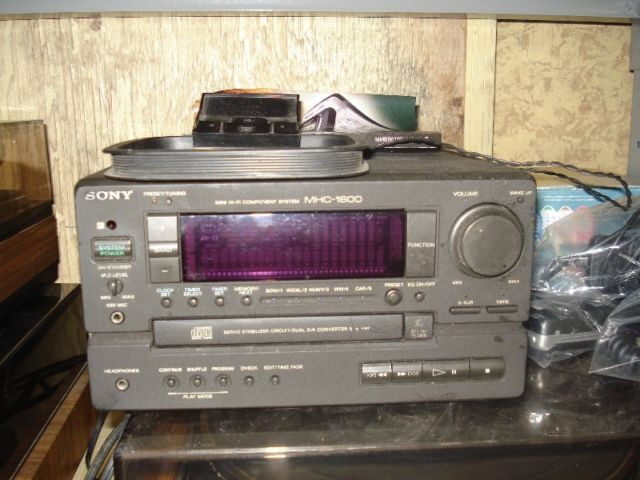 Vintage Ghetto Blaster or Boombox and other Smaller stereos in Stereo Systems & Home Theatre in Oshawa / Durham Region - Image 4