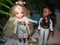 Barbie Moxie Girlz (Bratz) dolls clothes accessories