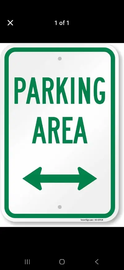 Exterieur Stationnement Parking à louer dans mon duplex pour hiverner hiberner votre voiture. Ou pcq...