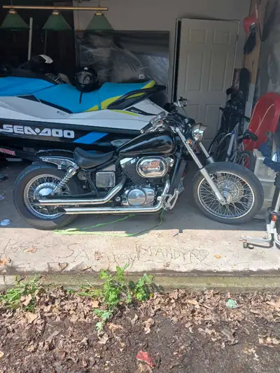 I’m selling my 2003 Honda Shadow Sport 750cc. Bike runs great, real head turner. Will include AGU he...