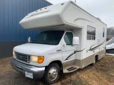 Adventurer class c 23ft RV safety and certified runs and drives great 260k kilometres sleeps 5 comfo...