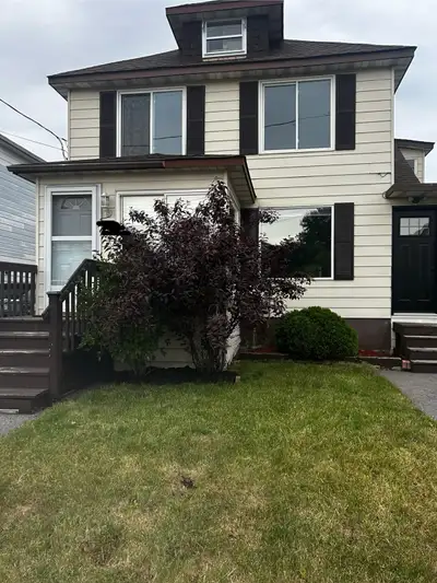 2 bedroom 1 1/2 bath, basement rec room.