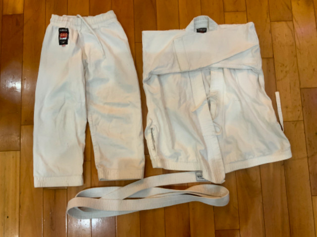 Karate and other martial arts uniform for kids 4-8 in Kids & Youth in Charlottetown - Image 2