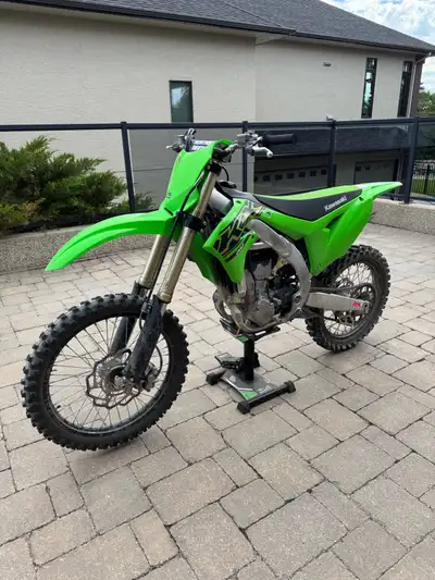 We have owned this bike since new. It’s never been raced and has been well maintained. Newer back ti...