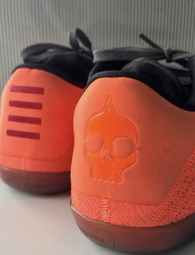 NIKE X KOBE 11 ELITE LOW in Men's Shoes in City of Toronto - Image 5