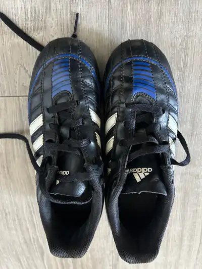 Kids' Adidas soccer cleats Size 1, View more