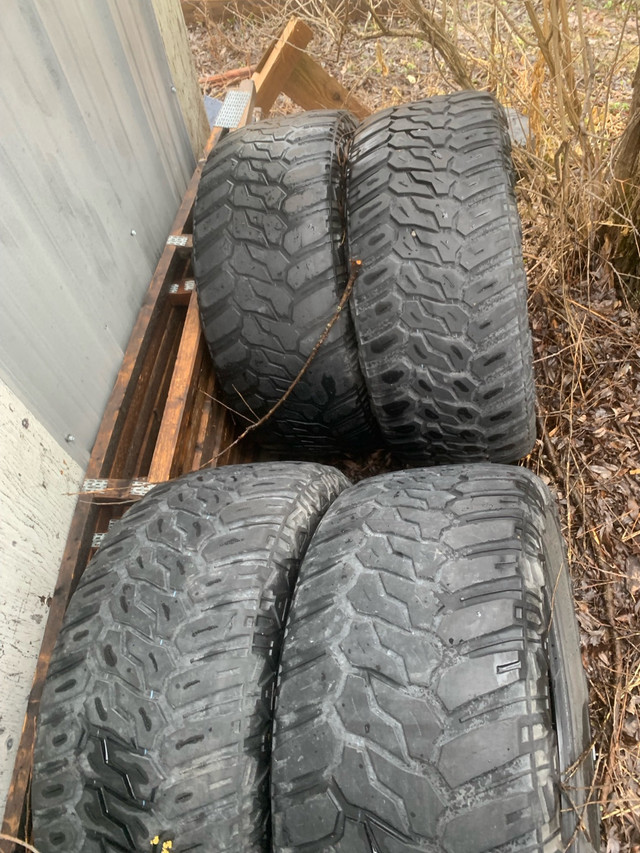  Mud tires  in Vehicle Parts, Tires & Accessories in Kawartha Lakes