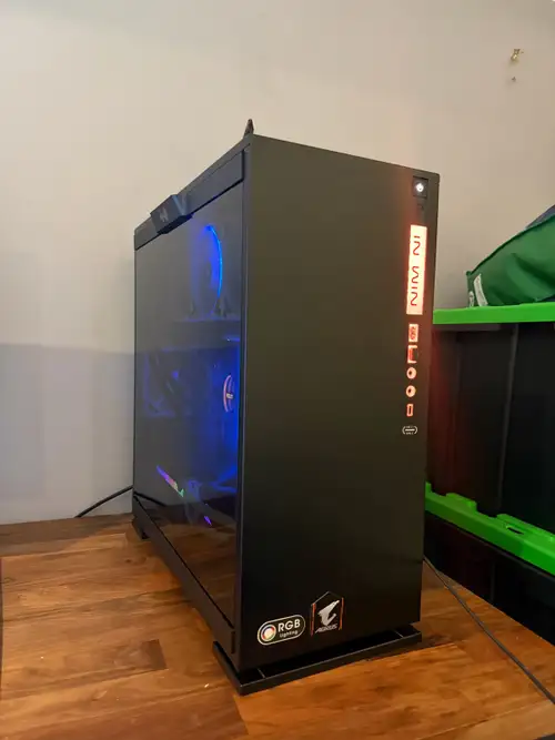 Pc specs: Case: InWin 303C Processor: Intel Core i7 10700k CPU cooler: NZXT Kraken X53 240mm, Liquid...