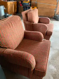 Arm/ Club Chairs