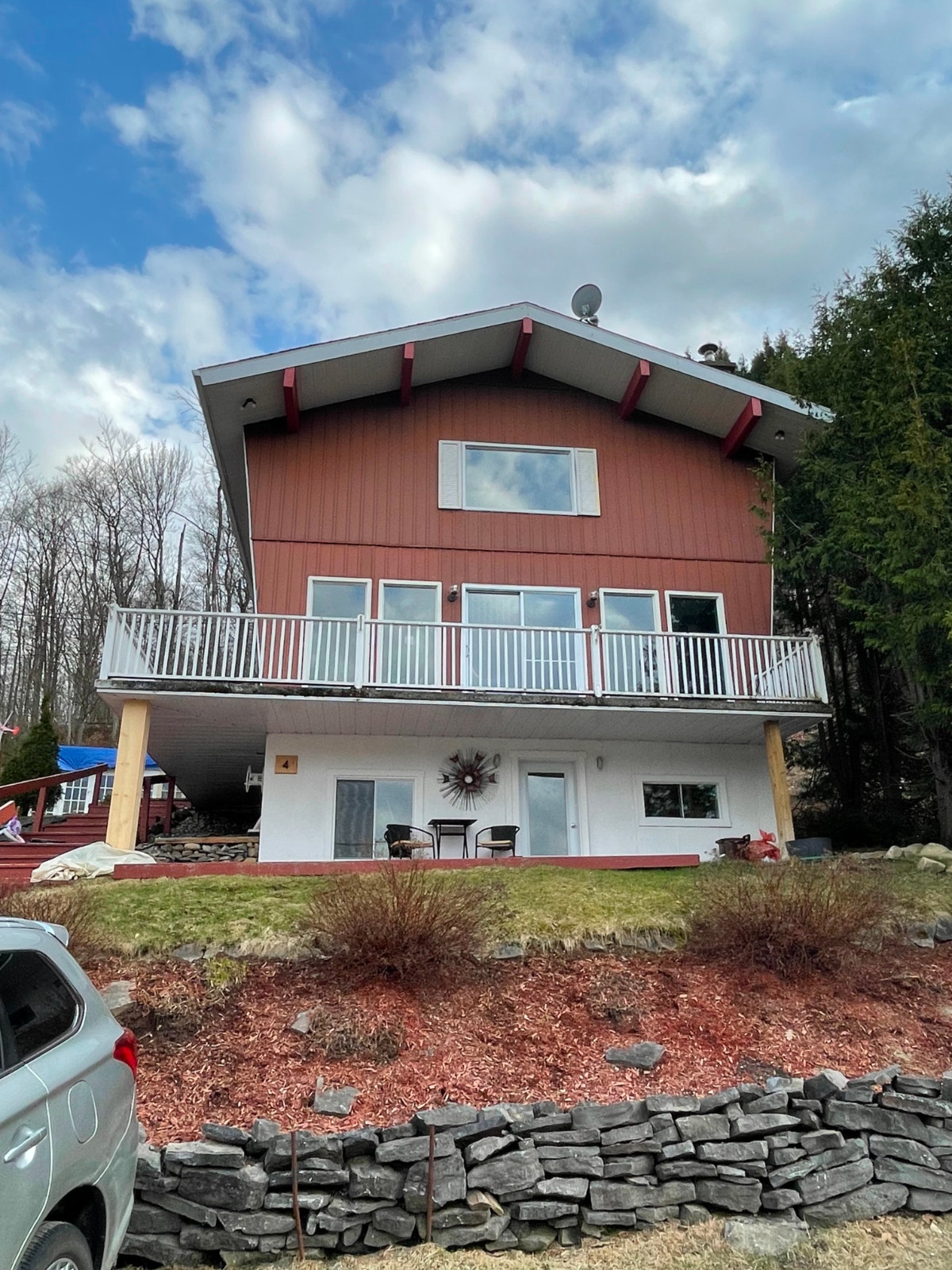 Appartement 3 1\2  a louer Sainte-Beatrix -Vue sur le Lac — photo 1