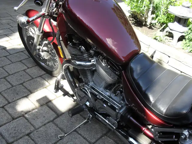 For sale Suzuki Intruder 750cc in Sport Bikes in Woodstock - Image 9
