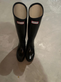 Women’s hunter rain boots