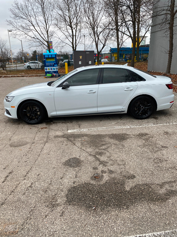 2018 Audi A4 S-line.Only 7,240km on New Engine installed by Audi in Cars & Trucks in Oakville / Halton Region - Image 4