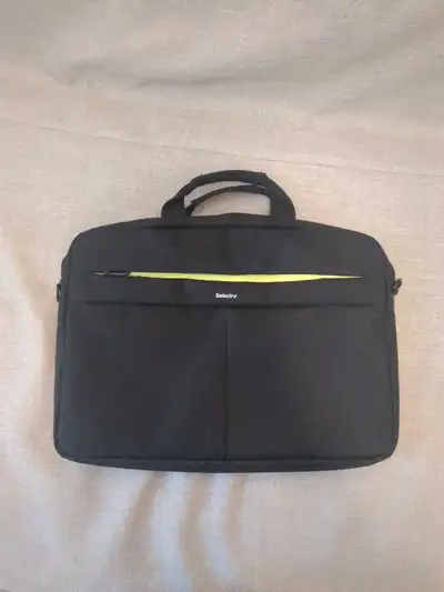 Sac pochette pour ordinateur laptop jusqu'à 19" Etat impeccable