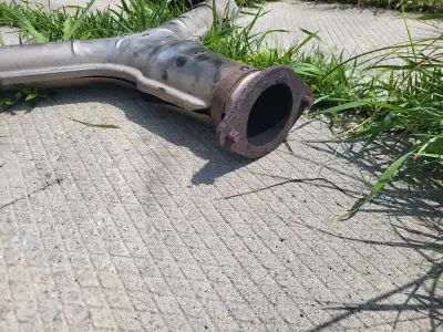 Parti exhaust g37s coupe 20$ Longueuil 514-892-0177