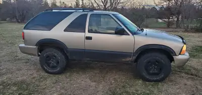 Runs, drives and stops. 4x4 needs the switch installed shown in the last photo. Rockers redone with...