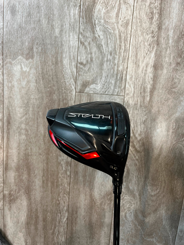 TaylorMade Stealth Driver in Golf in Sarnia - Image 3