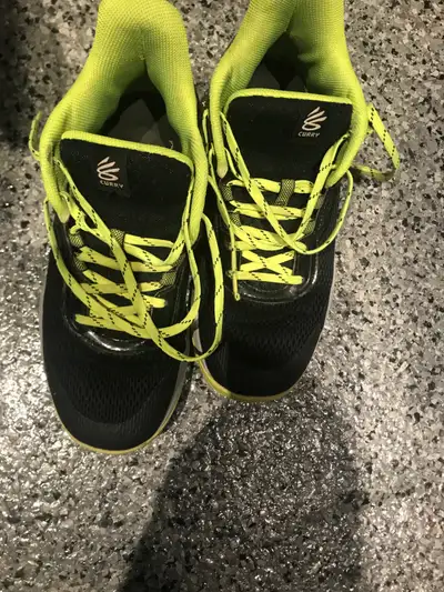 under armour basketball shoes , View more