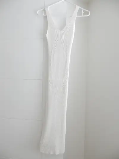 H&M V NECK MIDI RIBBED KNIT DRESS, View more