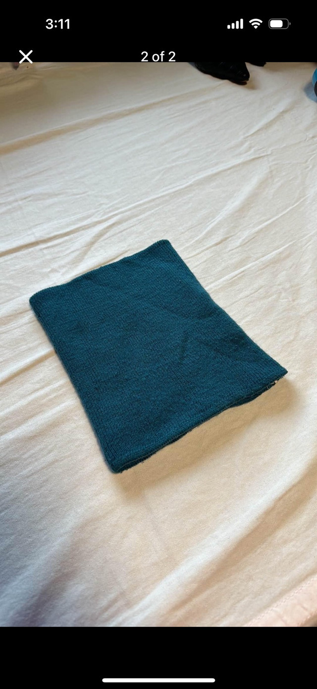Neck warmer in Men's in Edmonton - Image 2