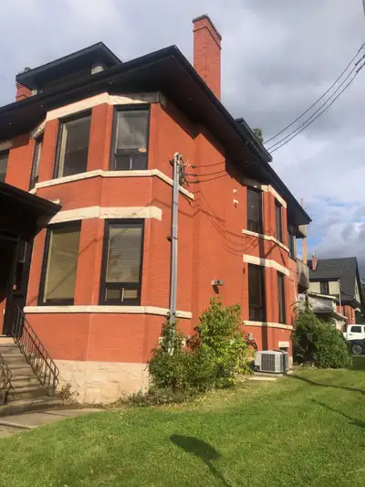 Fully furnished 2 bedroom unit for long term lease located in Hamilton at the intersection of Dundur...