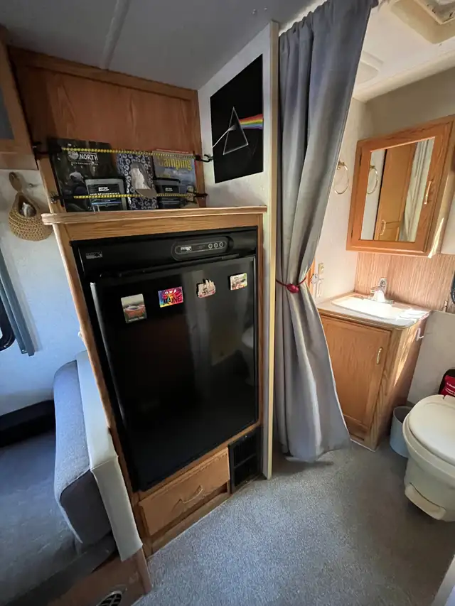 UNIQUE 2003 Volkswagen Winnebago vista 21b – vw chassis, solar in RVs & Motorhomes in Victoria - Image 8